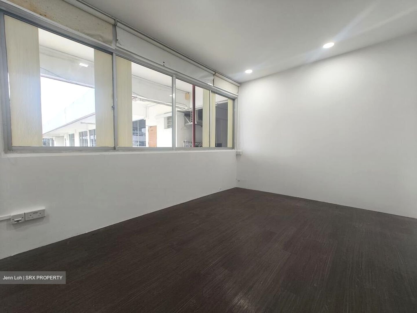 Upper Serangoon Shopping Centre (D19), Apartment #522805921